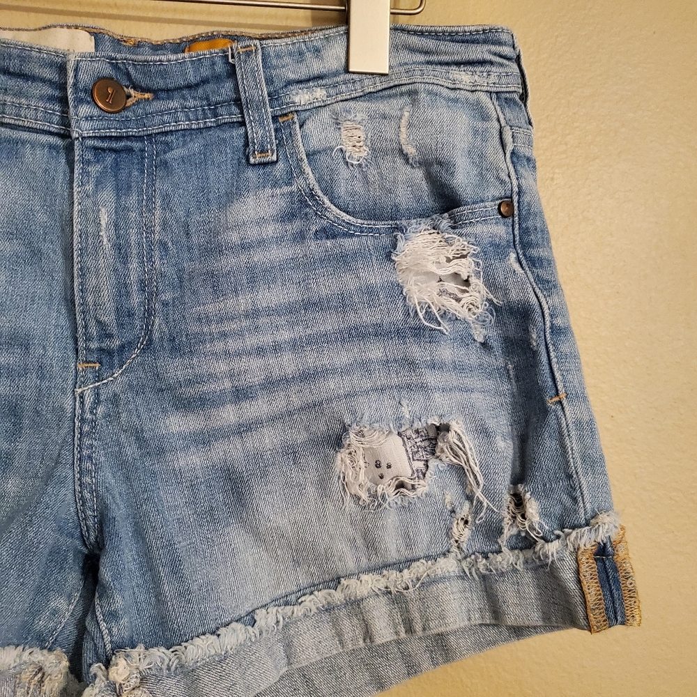 PILCRO | ANTHROPOLOGIE Boyfriend Lightwash Distressed Fringe Jean Shorts Size 25 - Picture 4 of 11